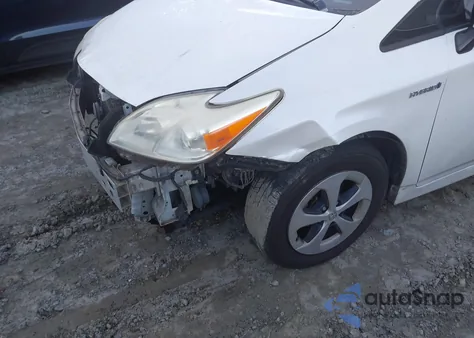 2013 Toyota Prius Two from USA, damaged, VIN JTDKN3DU1D5653180